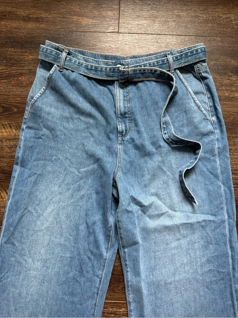 LOFT - Belted Light Blue Denim The Palazzo Wide Leg Flare Size 31 /12 - Picture 3 of 8